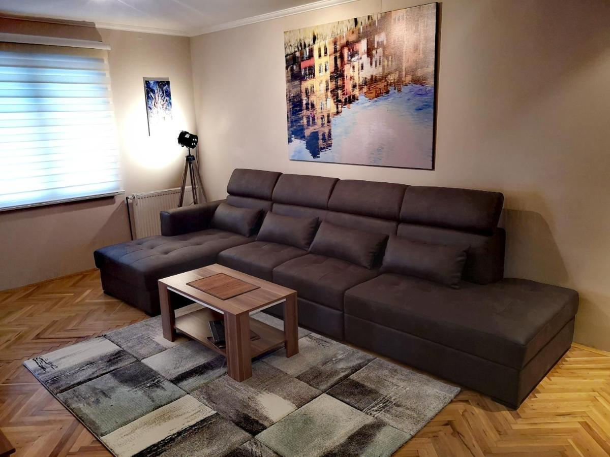 Apartman Villa Cacak Exterior photo